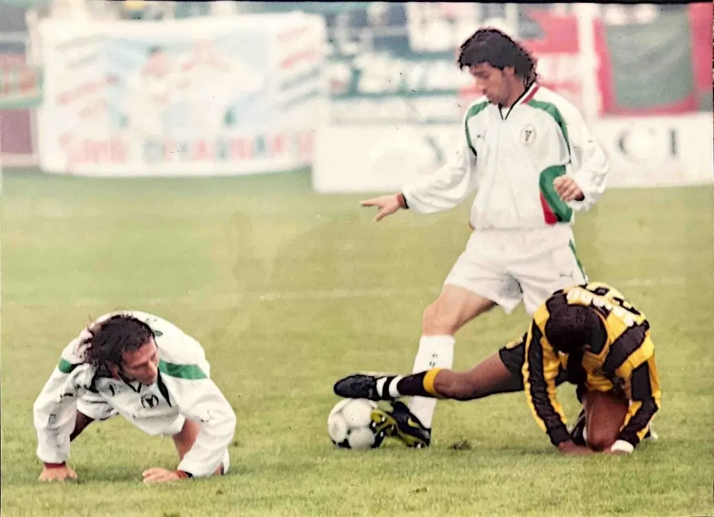 Serdar Hoşhan kariyer arşivi — saha karesi 22